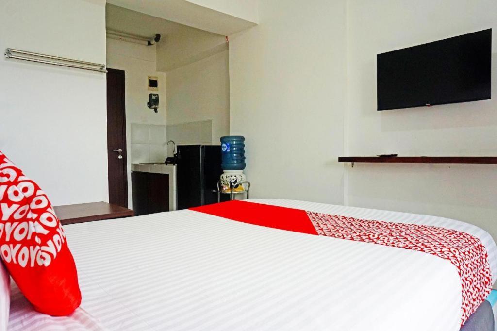 Oyo 91593 San San Rooms Apartment Gunung Putri Square Gunungputri Kültér fotó